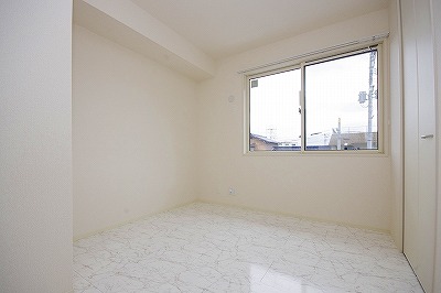 エスポワールモモ ベッドルーム