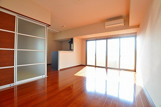 サンシャイン真鶴リバーサイド リビング