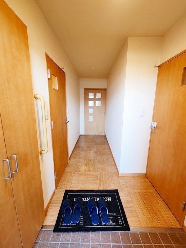 ＬＥＡＤ真鶴（リード真鶴）(高齢者向け優良賃貸住宅) 玄関