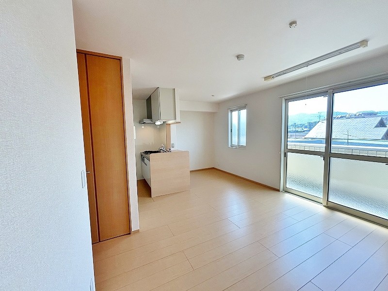 グレイスイナミツⅡ リビング