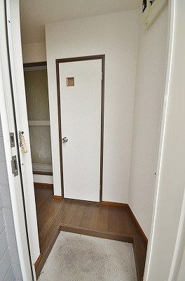 アーバンハイツ 玄関