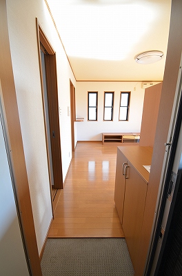 コーポラスＭ 玄関