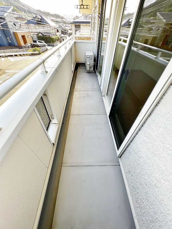 ユニゾン奥田 ベランダ