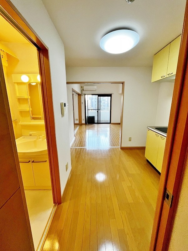 FORTUNATE砂津（フォーチネイト砂津） リビング