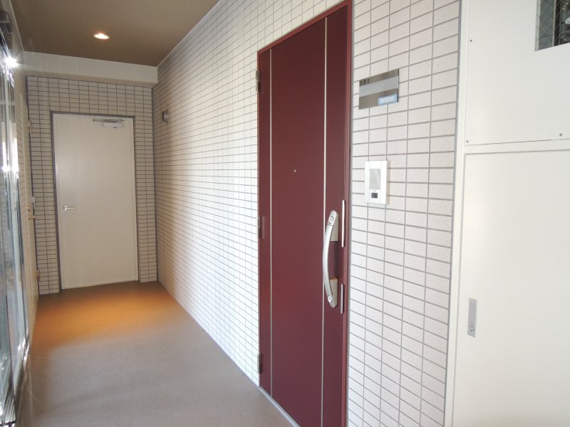 アンジュール　~ Unjour ~ 玄関