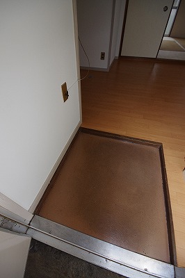 コーポ小倉 玄関