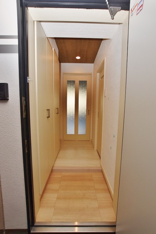 フェリシエ三萩野 玄関