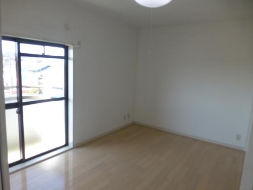 ロワールレジデンスⅢ ベッドルーム