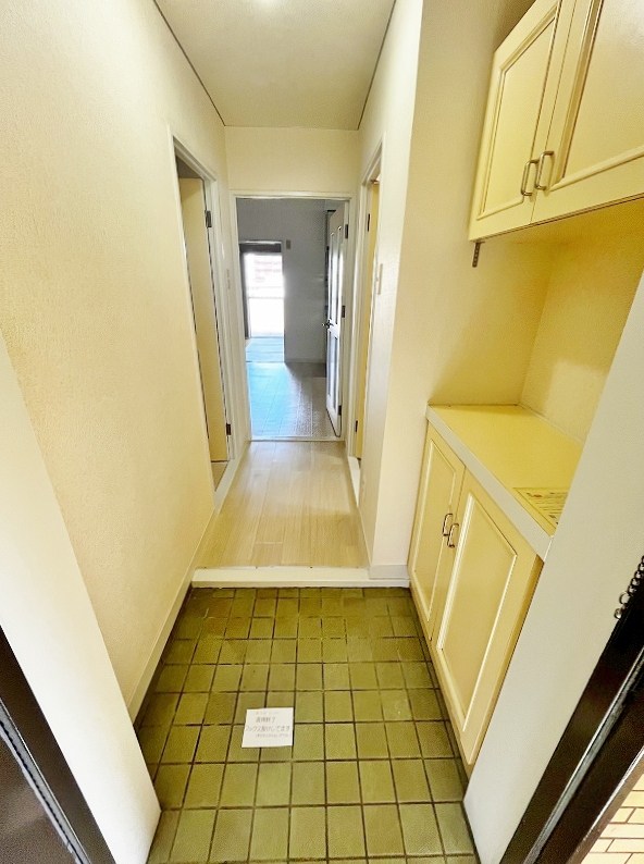 アベニュー２１ 玄関