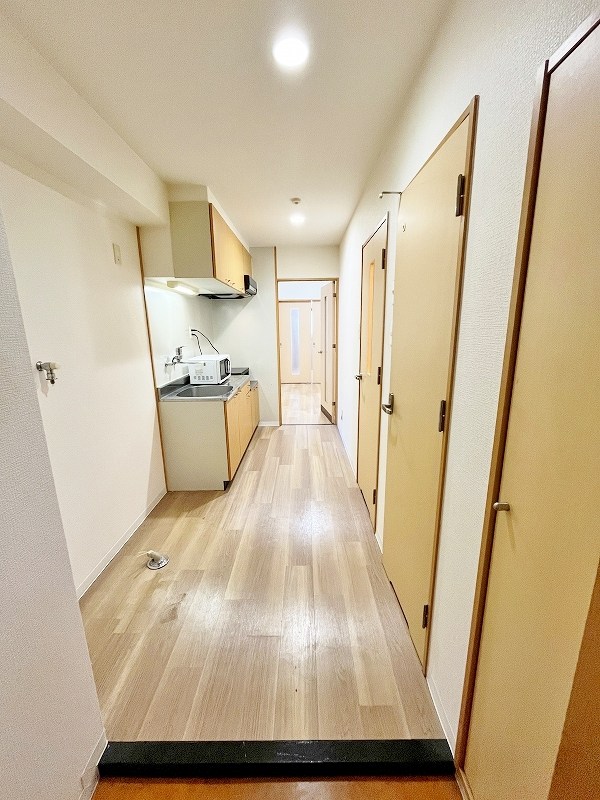 デザイナープリンセス７７ 玄関