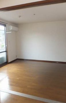 ヴィラージュ旭園 リビング