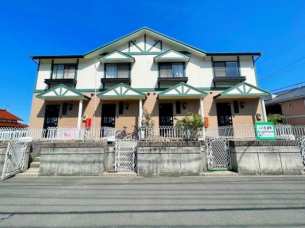 ヴィレッジ要 2号室 外観