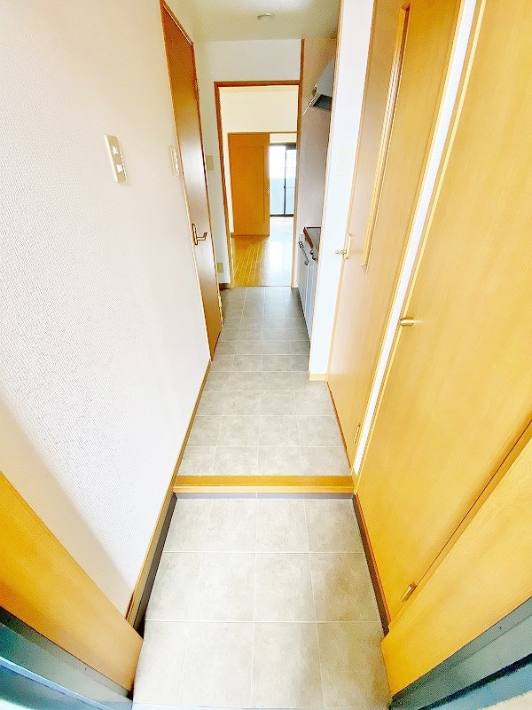 木下鉱産ビルⅢ 玄関