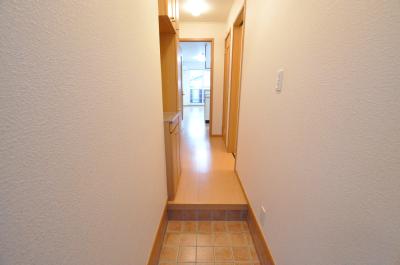 メゾングラースＭ 玄関