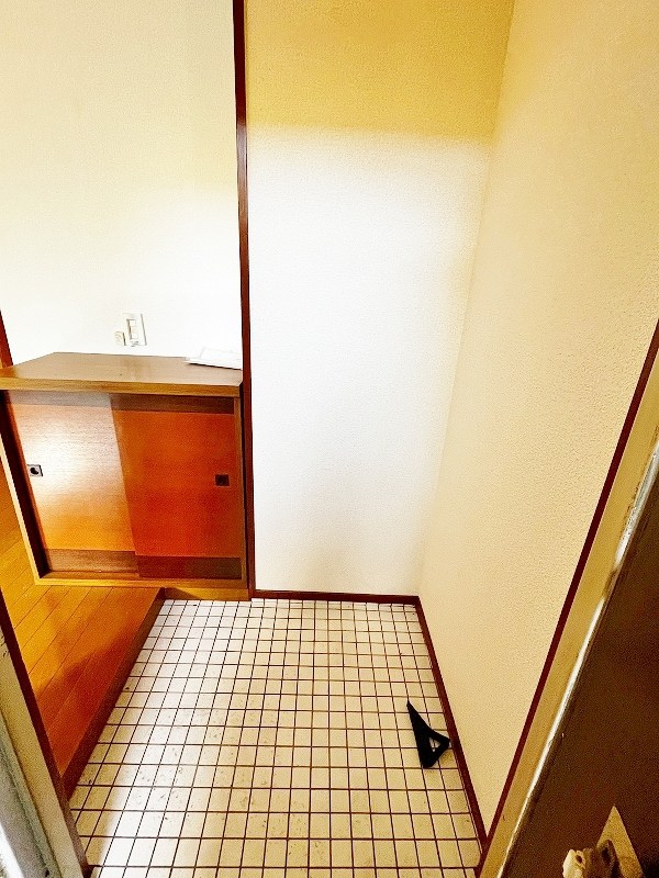 メゾン本田 玄関