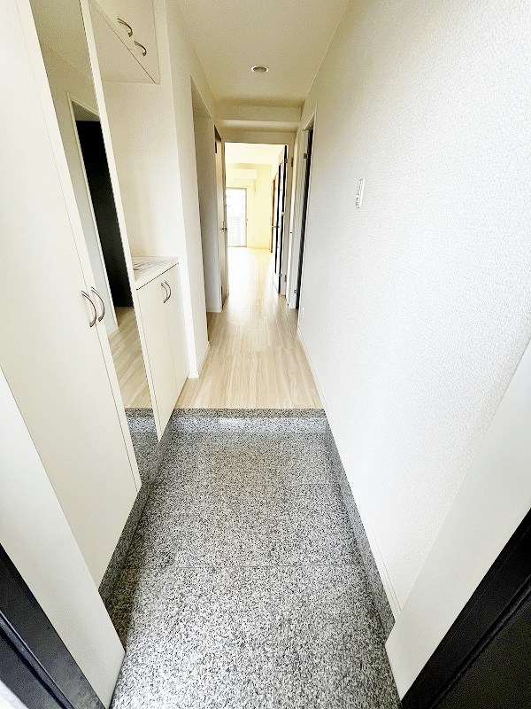 シャトレ大手町Ｓ棟 玄関