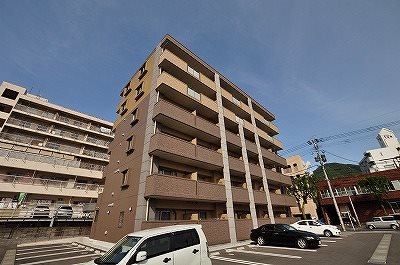 ラアヴェニール 405号室 外観