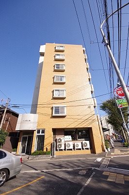 グレイス中井 201号室 外観