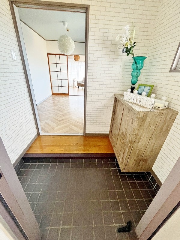 第７ＡＣビル 玄関