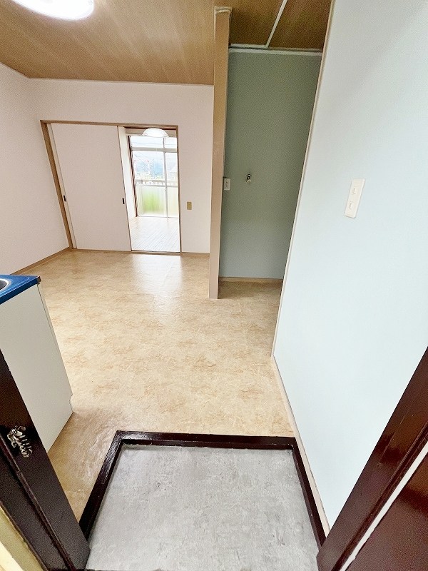 コーポミノリ 玄関