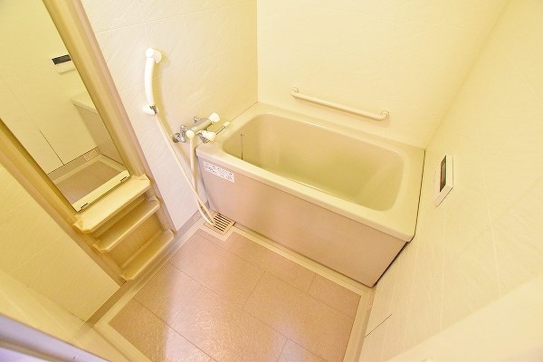 セカンドレオ守恒 風呂画像