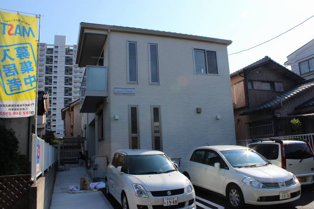 メゾン・ド・ダディ 201号室 外観