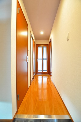 リブラブライト 玄関