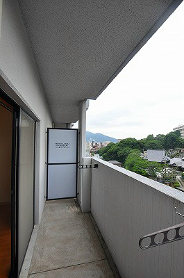 アヴィニール№５ ベランダ