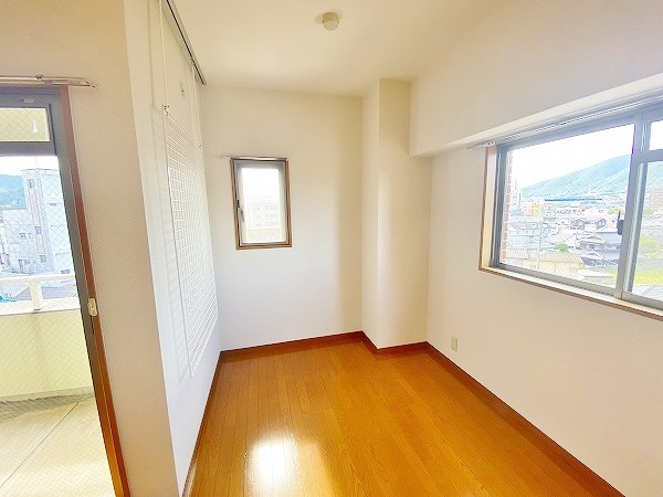 オリオンビル ベッドルーム