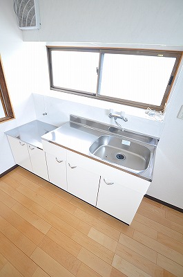 サウスタアパート キッチン