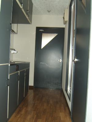 ロイヤルアベニュー リビング