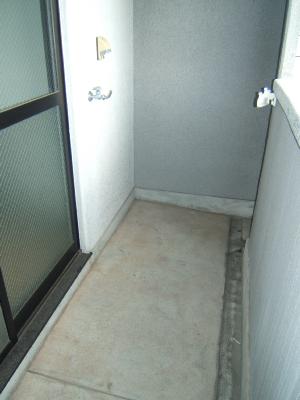 ロイヤルアベニュー ベランダ