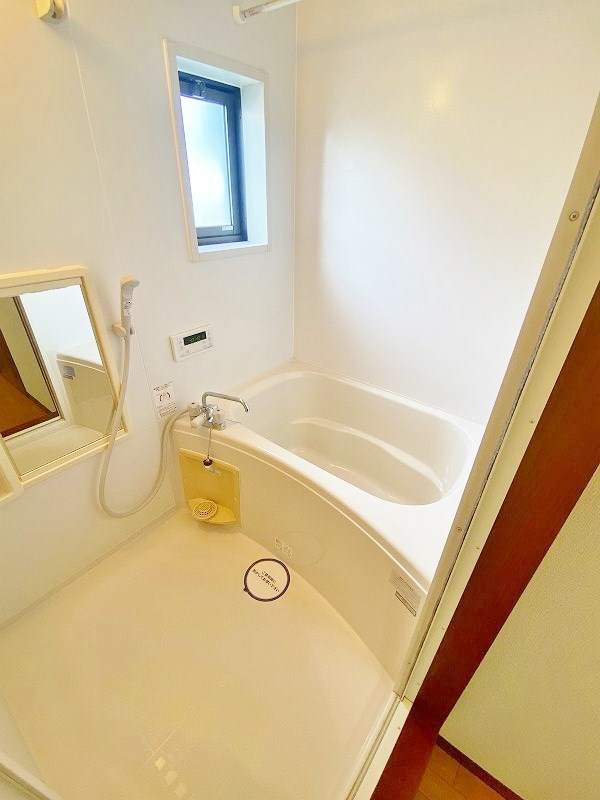 プラティークヴィラ　A棟 風呂画像