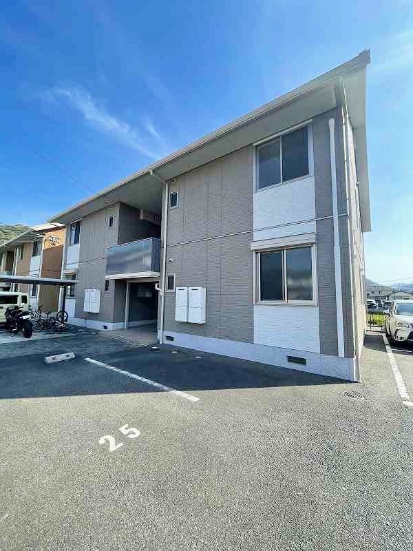 メイタイム　Ｃ棟 202号室 外観