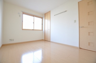 グランシャリオＳ　Ａ棟 ベッドルーム