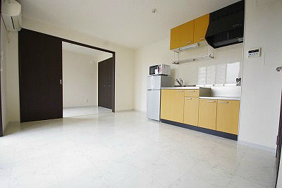 ガウディー リビング