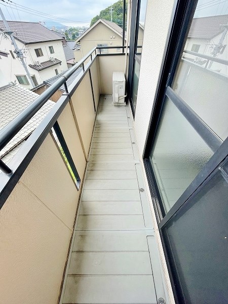 ハイカムール葛原 ベランダ