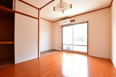 パナハイツ巴里 ベッドルーム