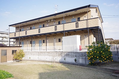 ネオガーデン朽網東 201号室 外観