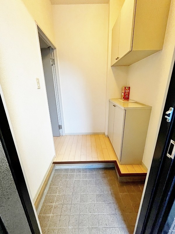 アヴェニールアージュ　Ａ棟 玄関