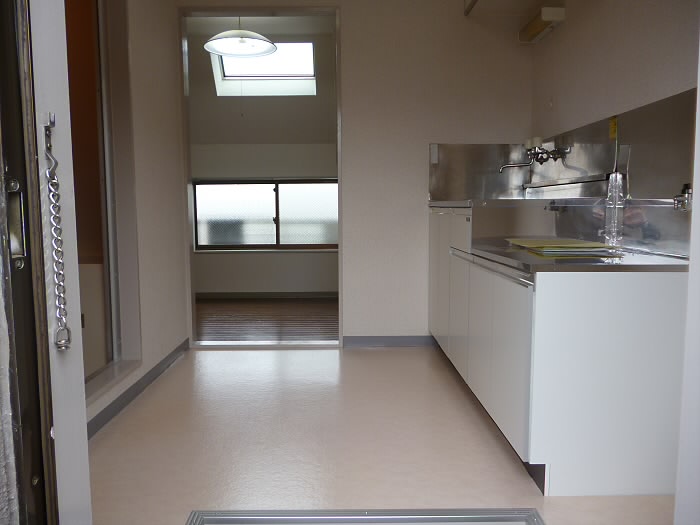 マルテビル 玄関