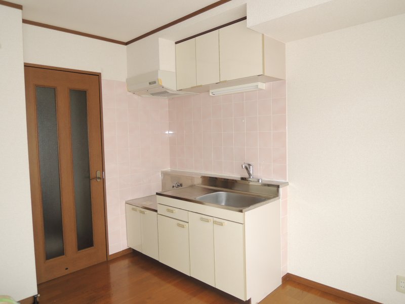 メゾン梨花II キッチン