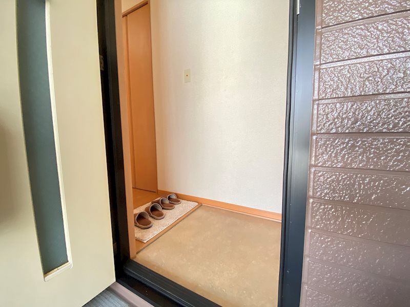 アイルサイド 玄関
