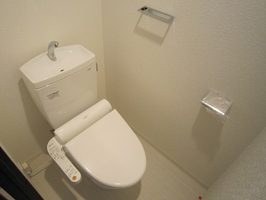 レオンコンフォート本町 トイレ