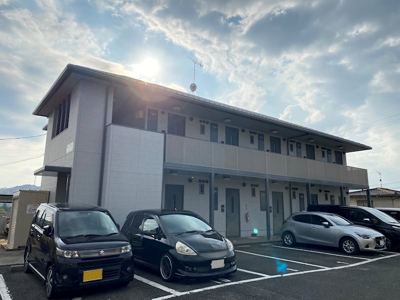 サントークさつき 105号室 外観