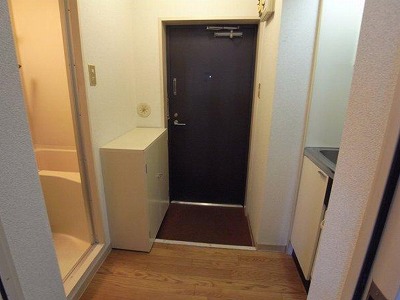 国立市中1丁目楽器可(防音・ピアノ・弦・木管楽器)マンション リビング