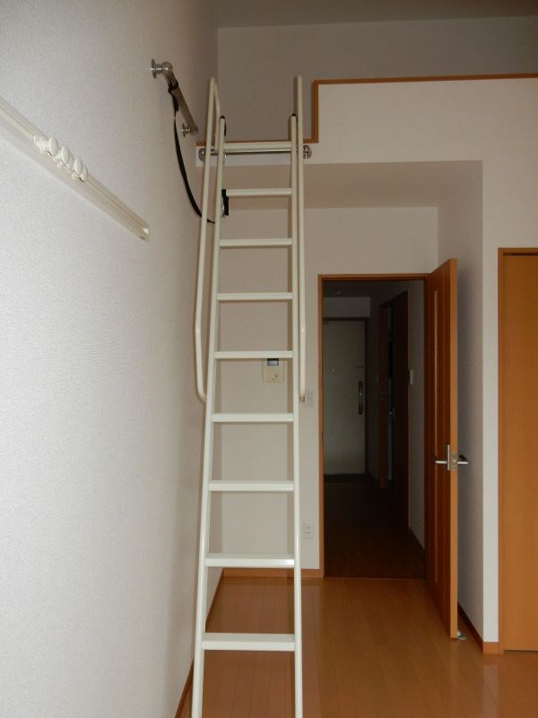 アイン・レーベン その他9