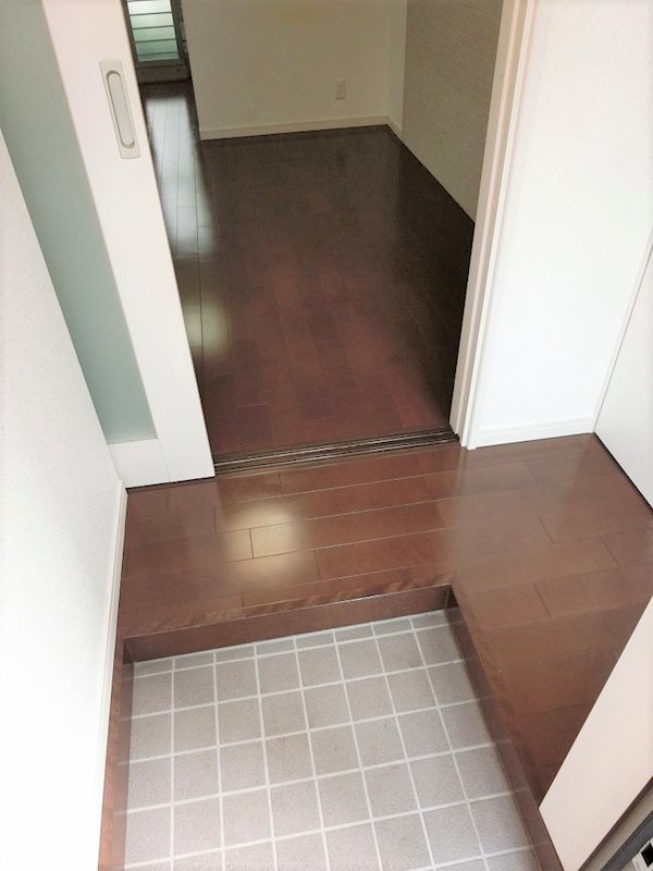 セレーネハイツ 玄関