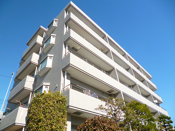 サンファミリー烏山 -弊社管理物件- 外観