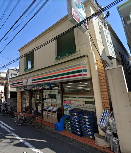 ドルフ橘 コンビニ